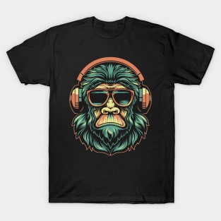 Sasquatch bigfoot rock on T-Shirt